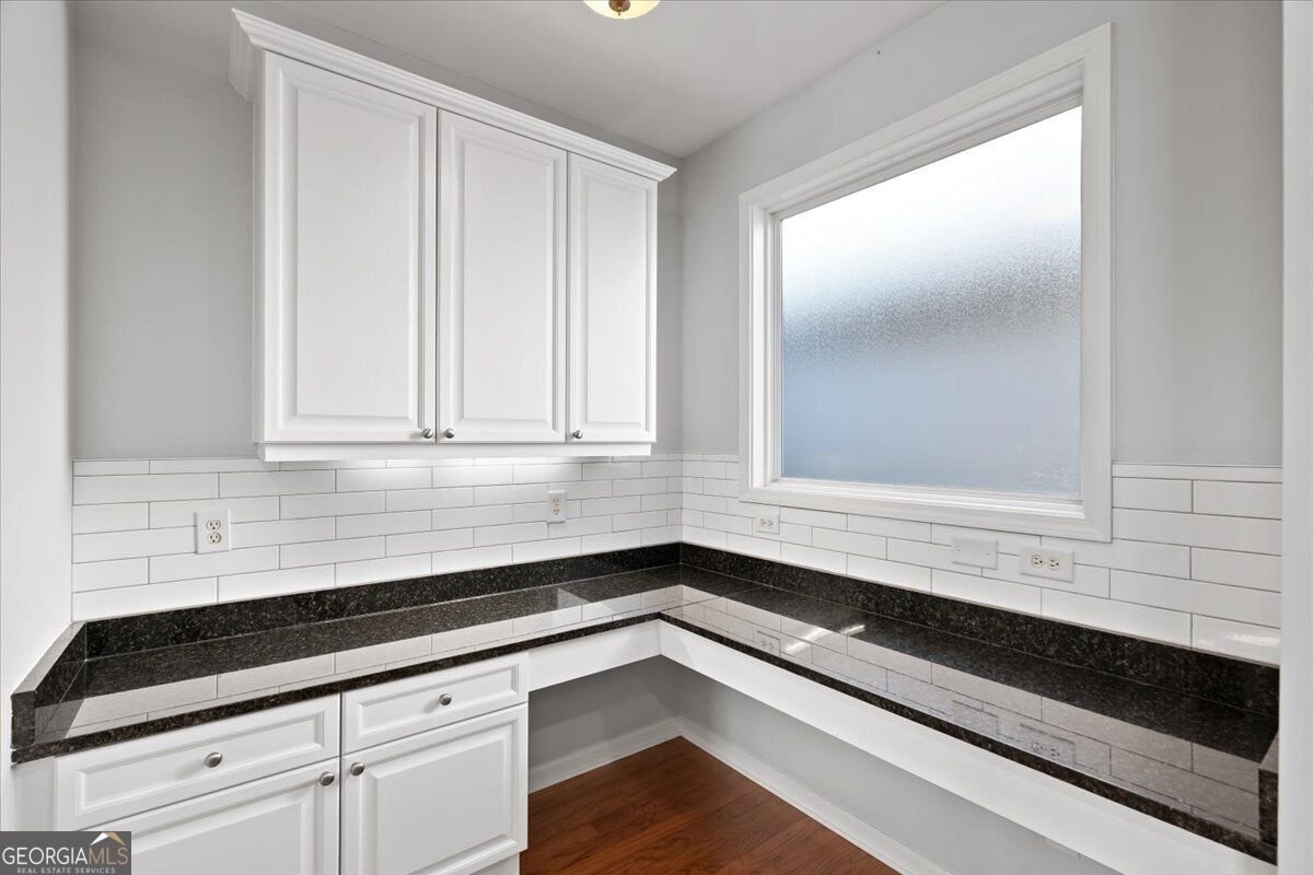 301 Glens Way Woodstock - Photo 17