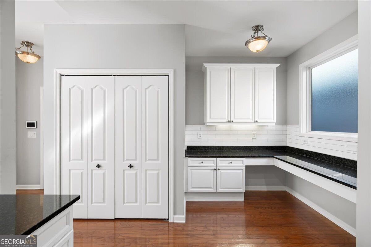301 Glens Way Woodstock - Photo 19