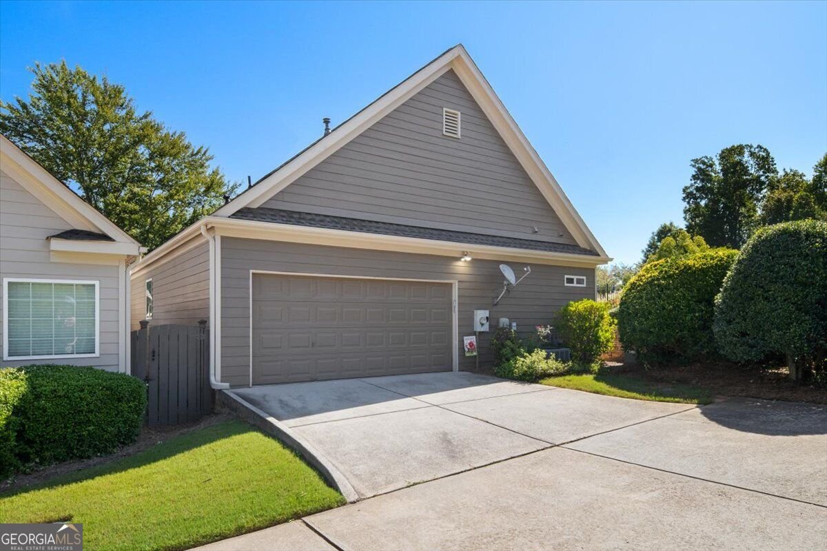 301 Glens Way Woodstock - Photo 33