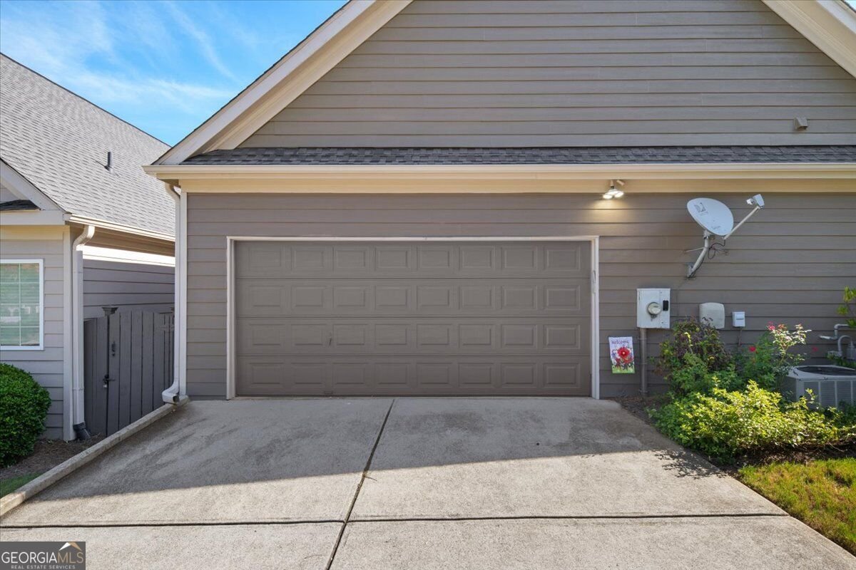 301 Glens Way Woodstock - Photo 34