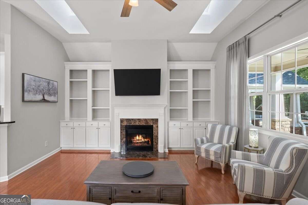 301 Glens Way Woodstock - Photo 8