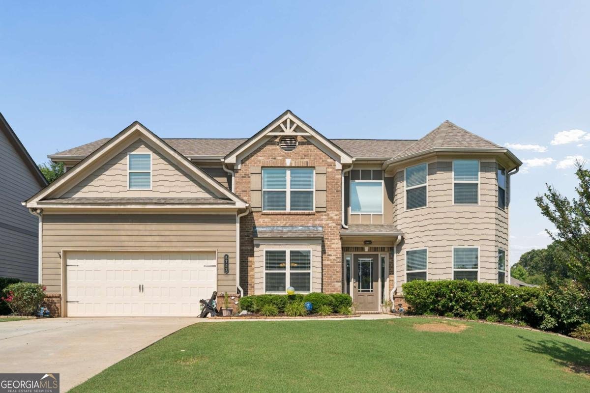 5752 Shore Isle Court Flowery Branch - main photo