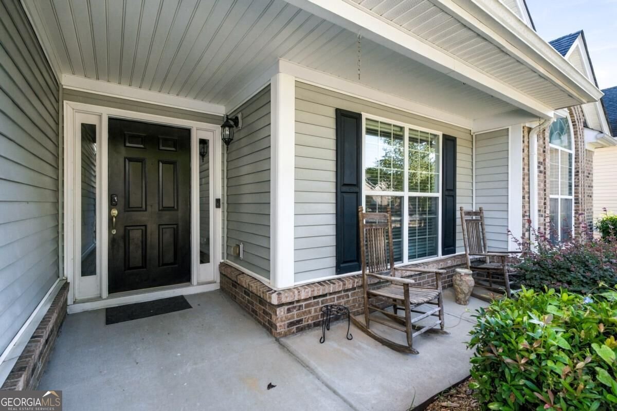1490 Jami Hollow Way Lawrenceville - main photo