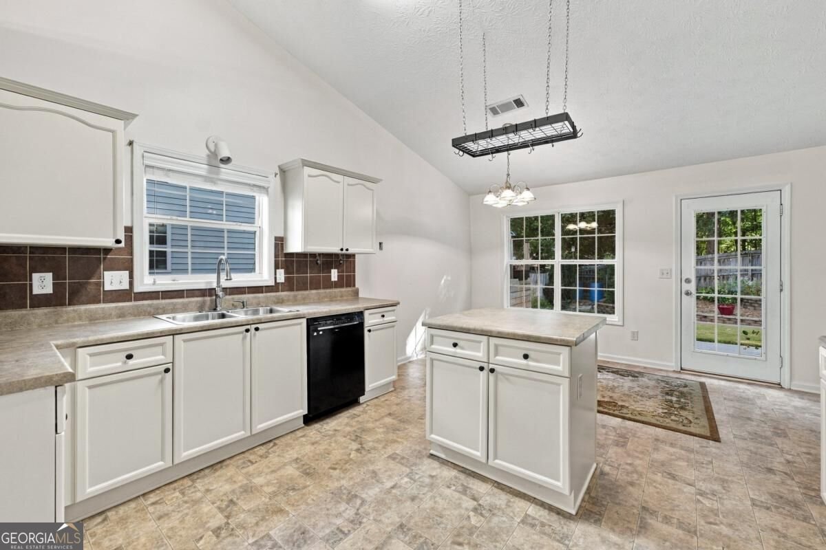 1490 Jami Hollow Way Lawrenceville - Photo 11