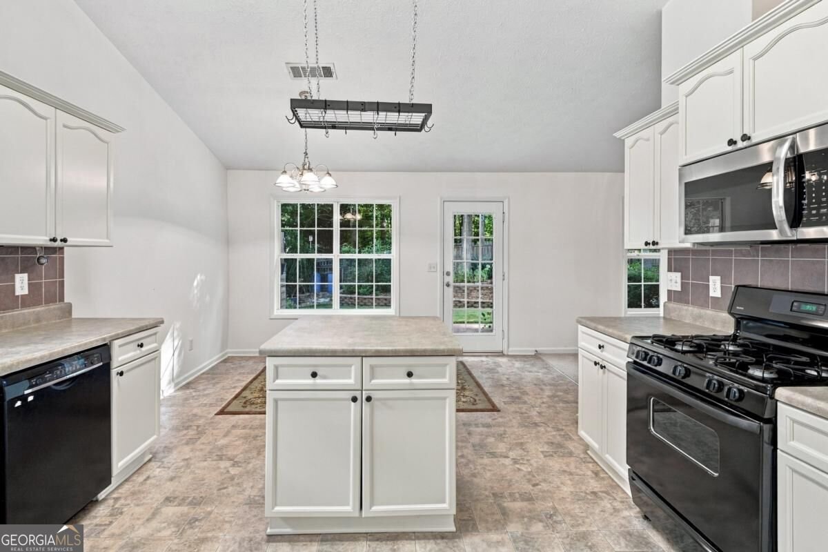 1490 Jami Hollow Way Lawrenceville - Photo 8
