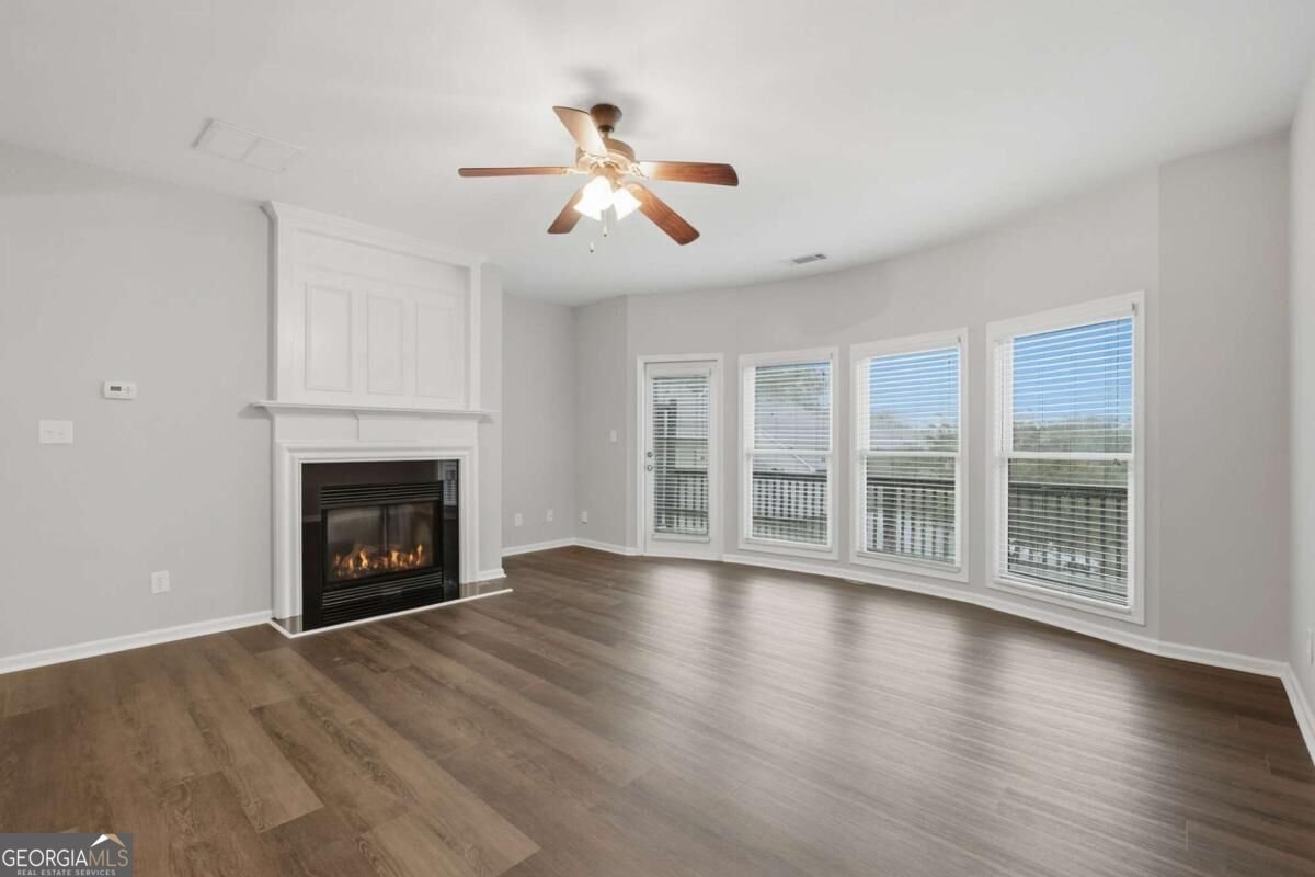 372 Suwanee Avenue Suwanee - Photo 11