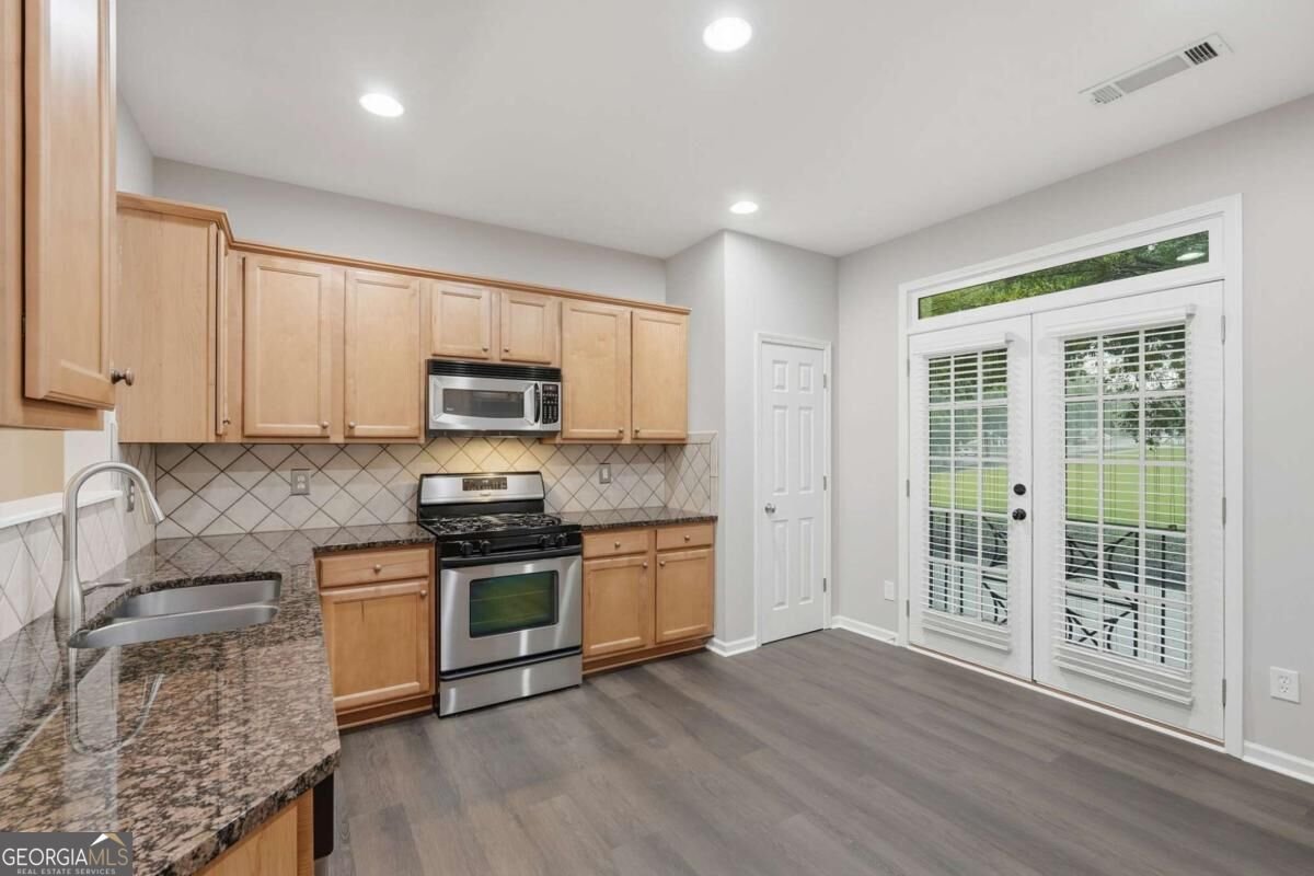 372 Suwanee Avenue Suwanee - Photo 15