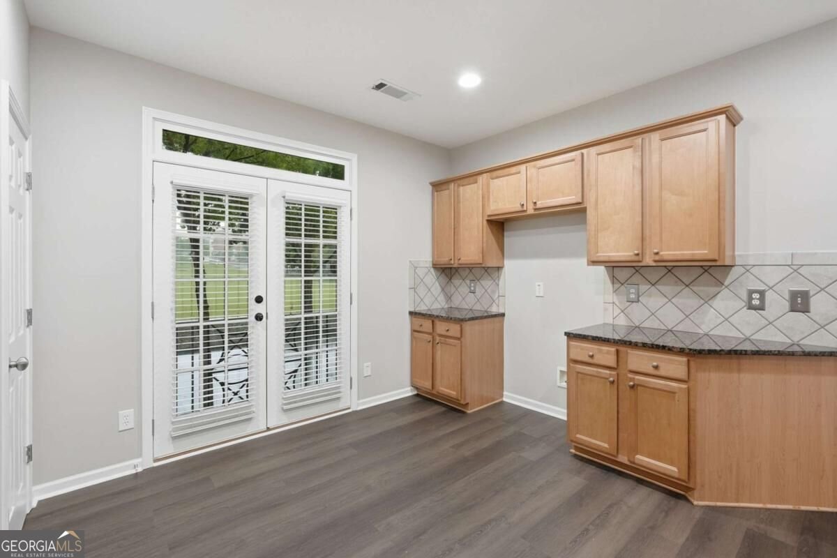 372 Suwanee Avenue Suwanee - Photo 17