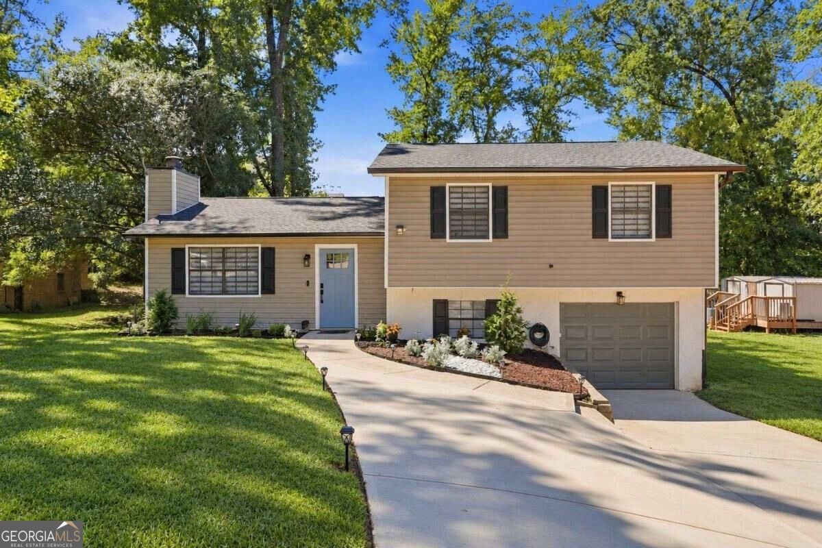 3316 Alcazar Drive Lilburn - main photo