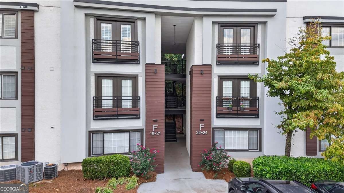 1445 Monroe Drive Atlanta - main photo