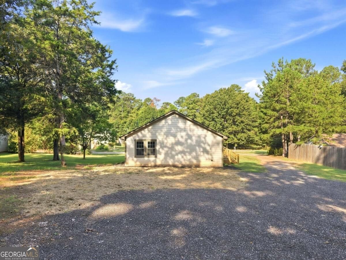 200 Eleanor Drive Covington - Photo 8