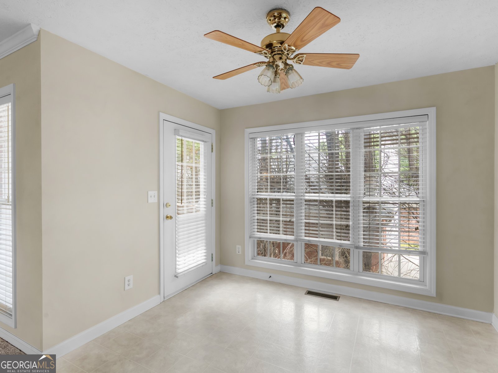 430 Oakpark Terrace McDonough - Photo 17