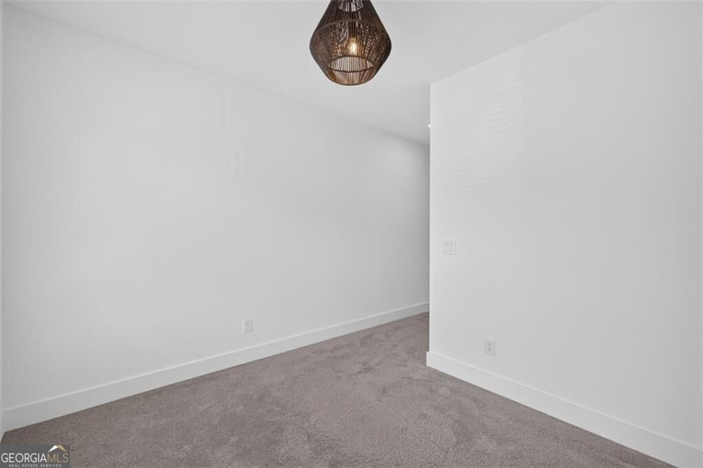 5619 Pine Street Flowery Branch - Photo 27