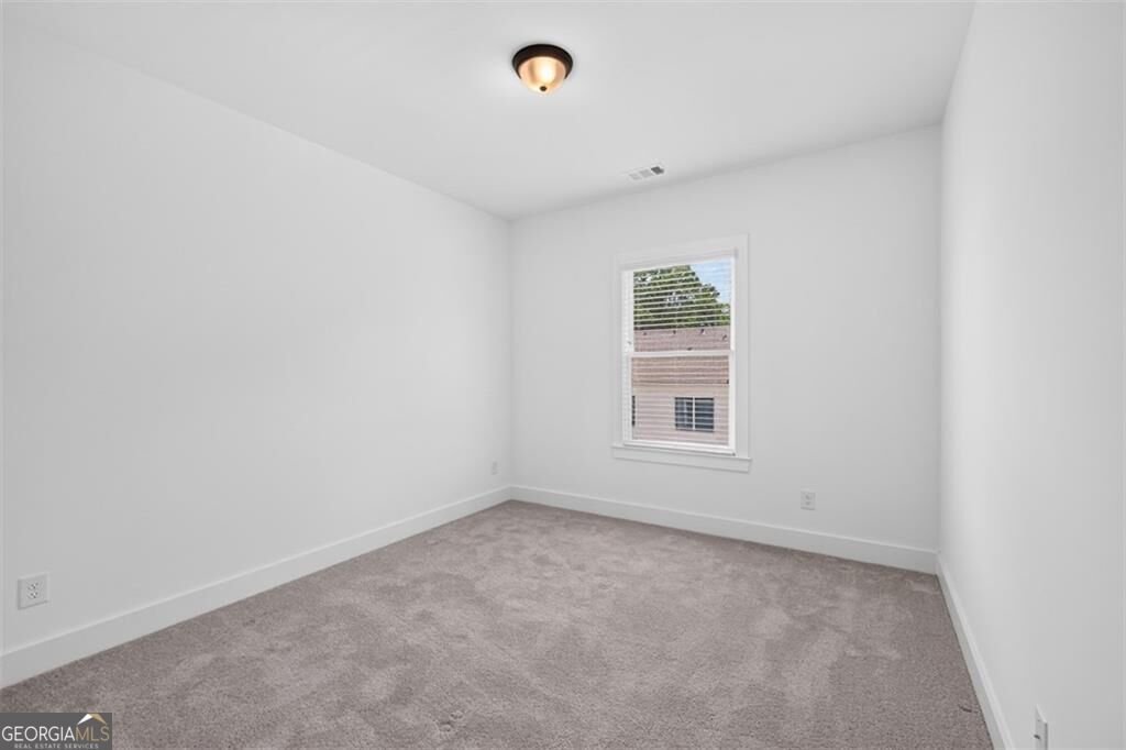 5619 Pine Street Flowery Branch - Photo 31