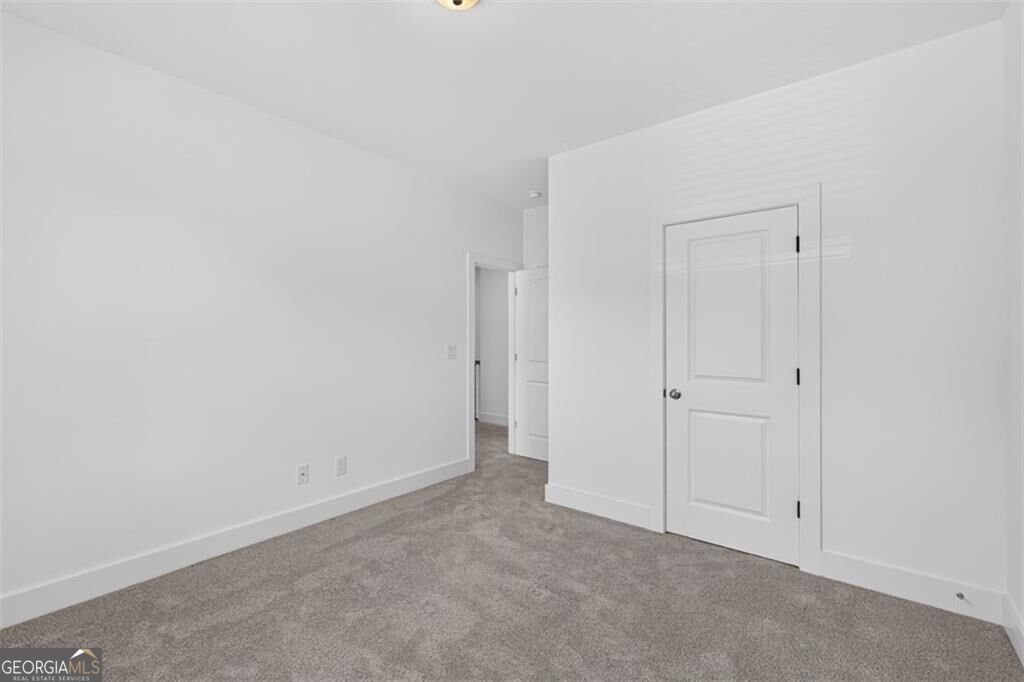 5619 Pine Street Flowery Branch - Photo 32