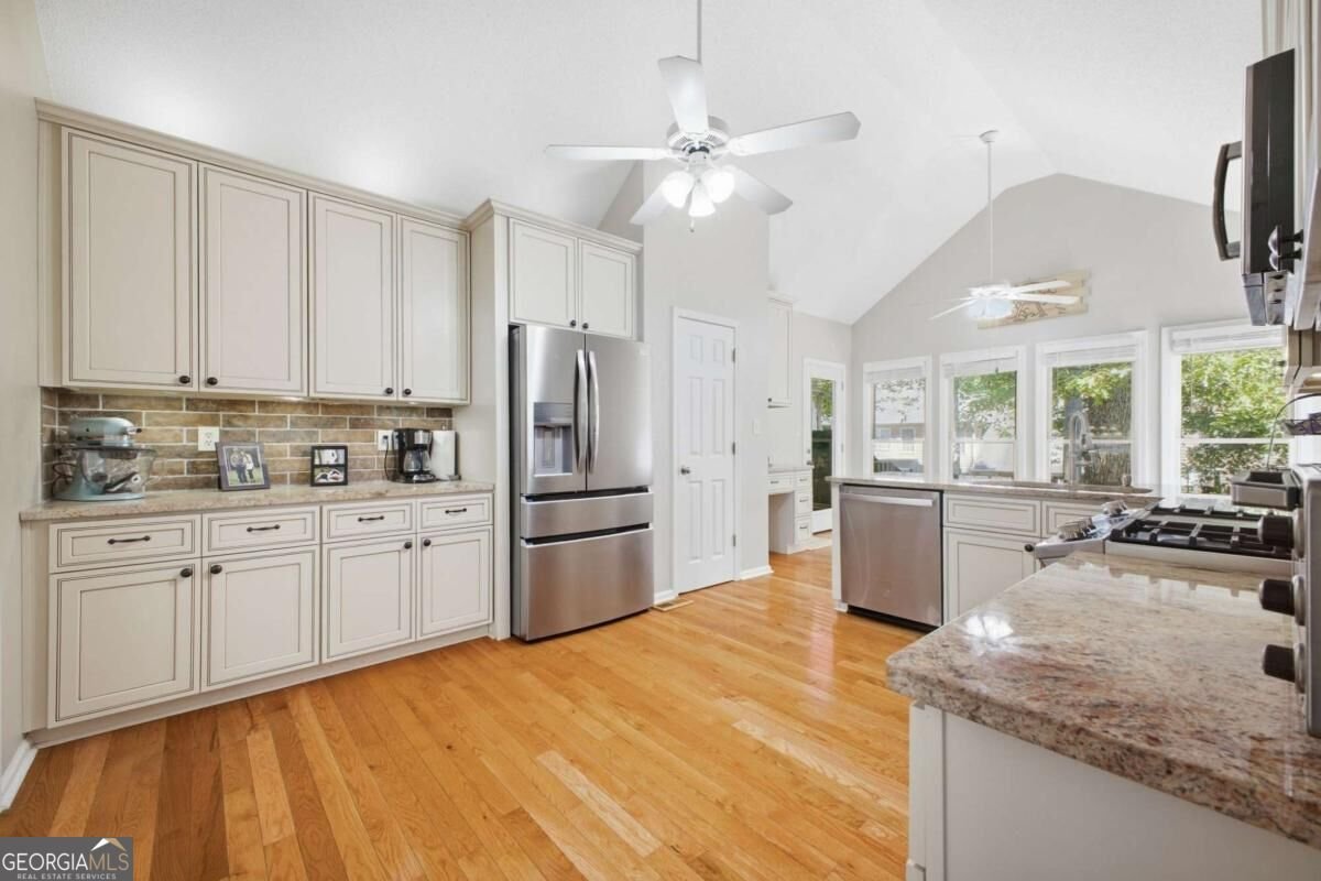 414 Middle Valley Lane Woodstock - Photo 18