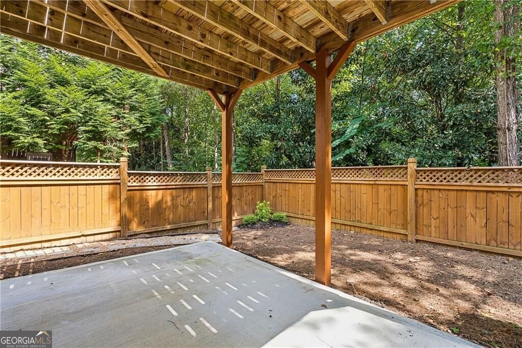7695 Highland Bluff Sandy Springs - Photo 32