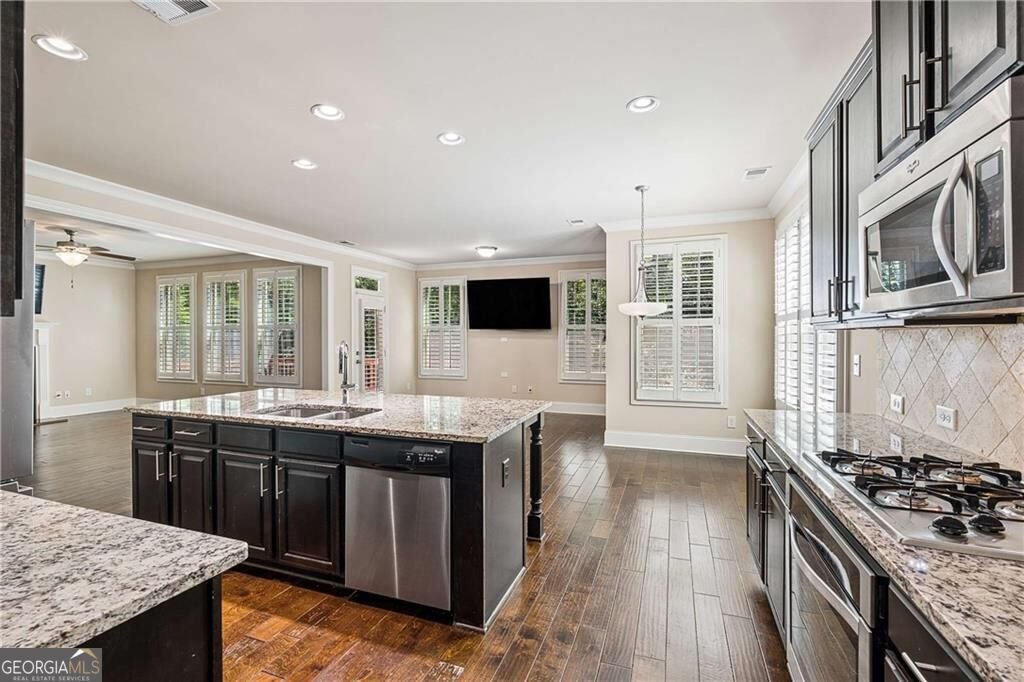 7695 Highland Bluff Sandy Springs - Photo 7