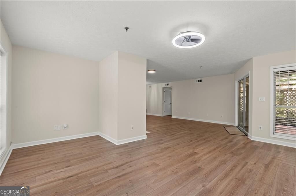 1710 Riverview Drive Marietta - Photo 6