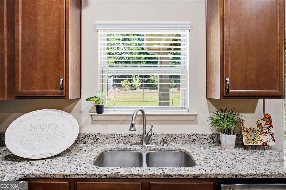 161 Stone Manor Court Woodstock - Photo 13