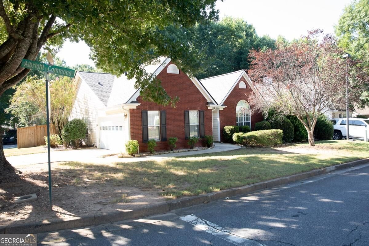 3283 Liberty Commons Drive Kennesaw - main photo
