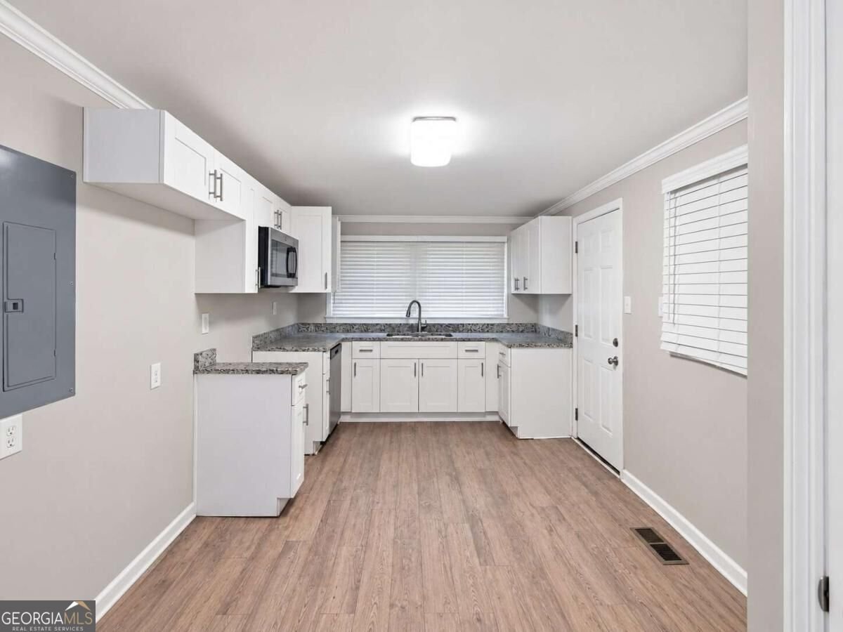 3447 Jackson Drive Decatur - Photo 8