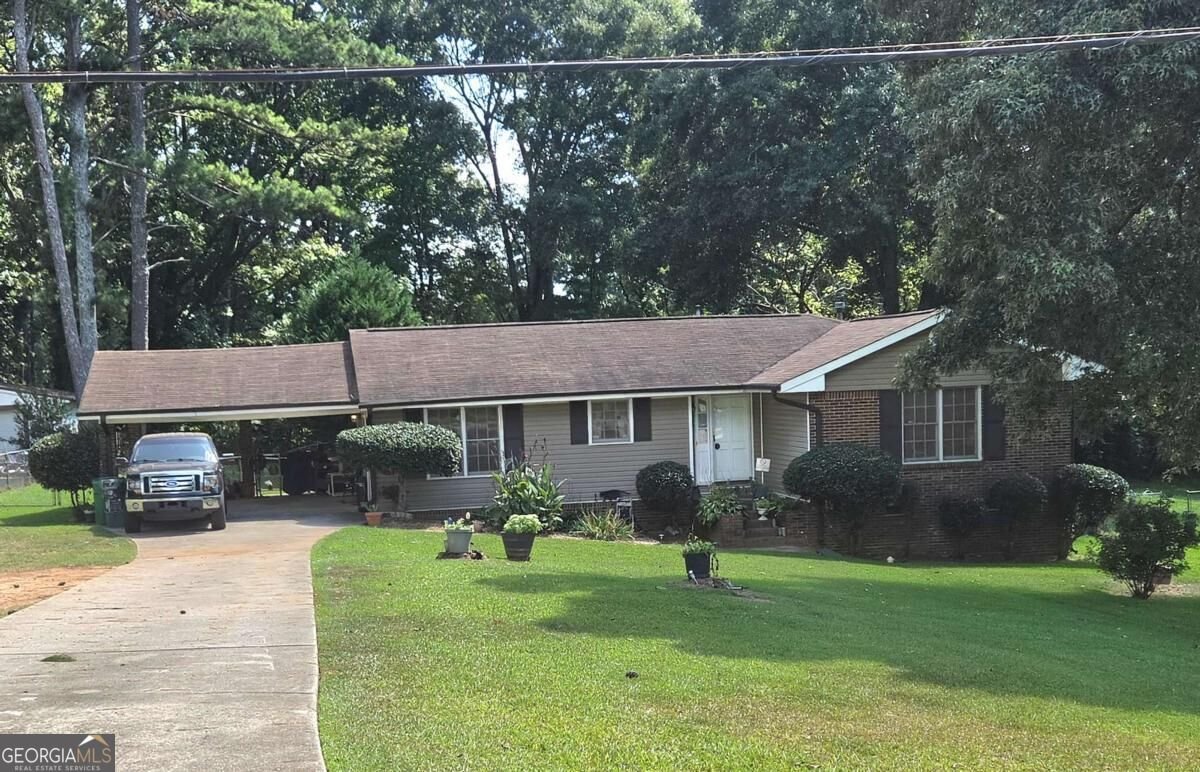1593 Rex Road Morrow - main photo