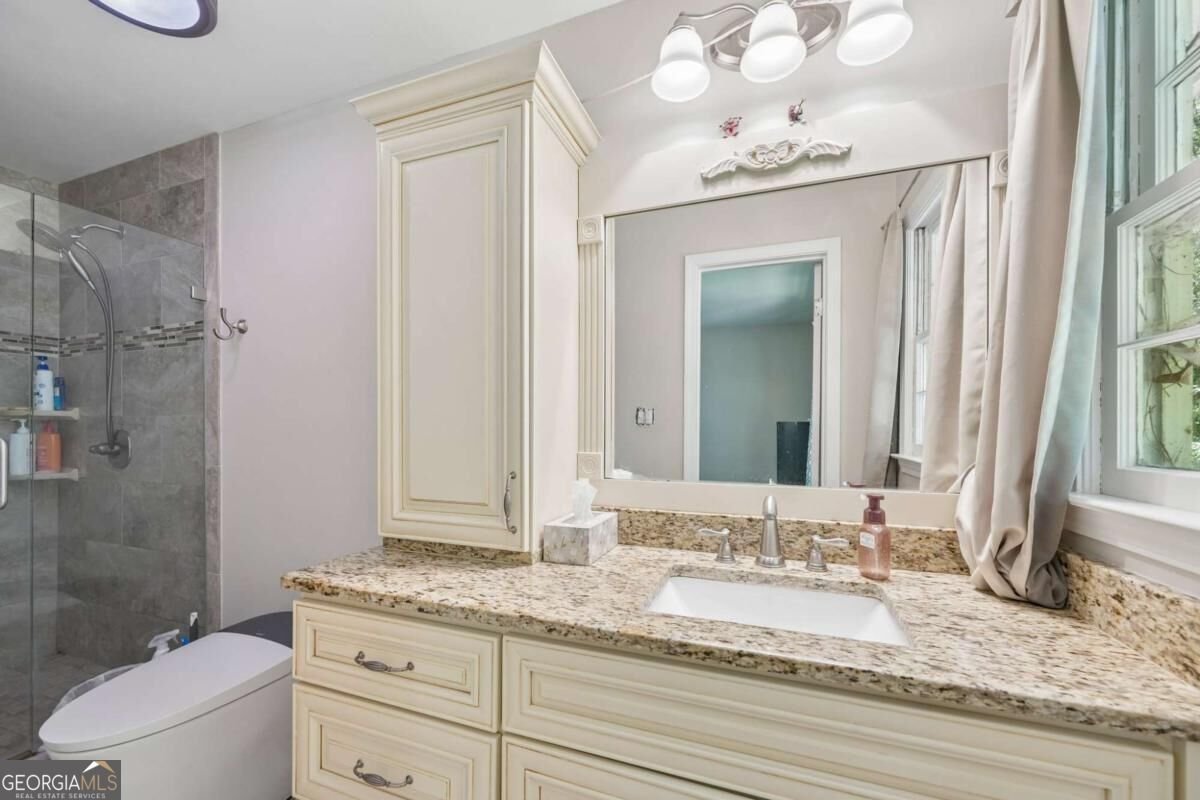 585 James Street Lilburn - Photo 15