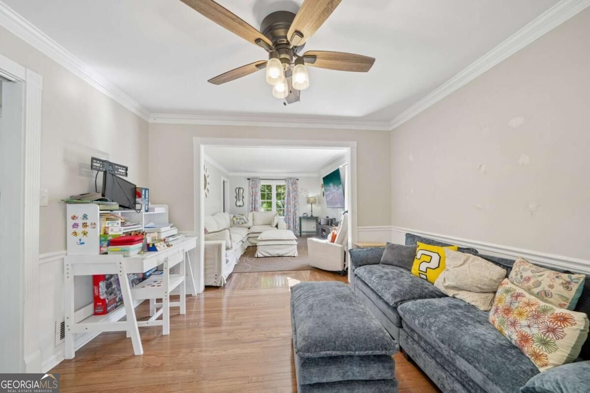 585 James Street Lilburn - Photo 6