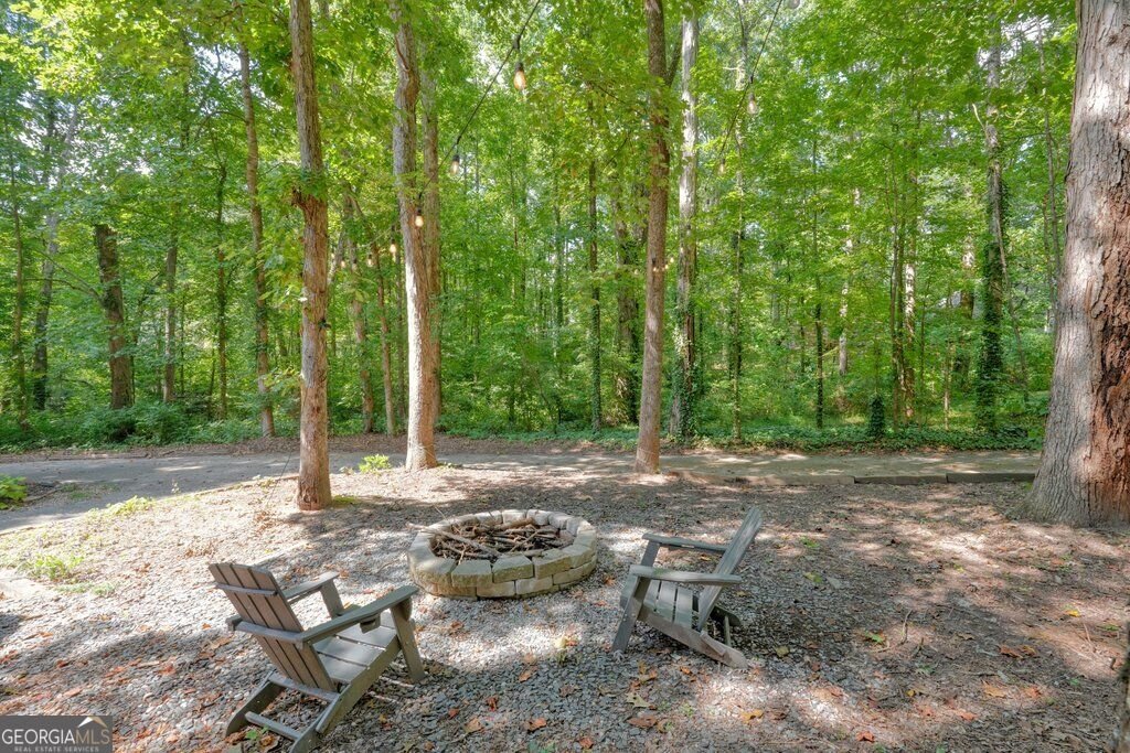 2965 Pond View Court Marietta - Photo 8