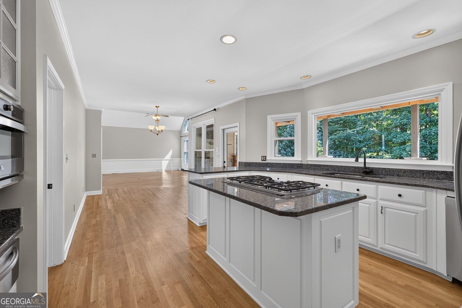 4490 Barony Drive Suwanee - Photo 12