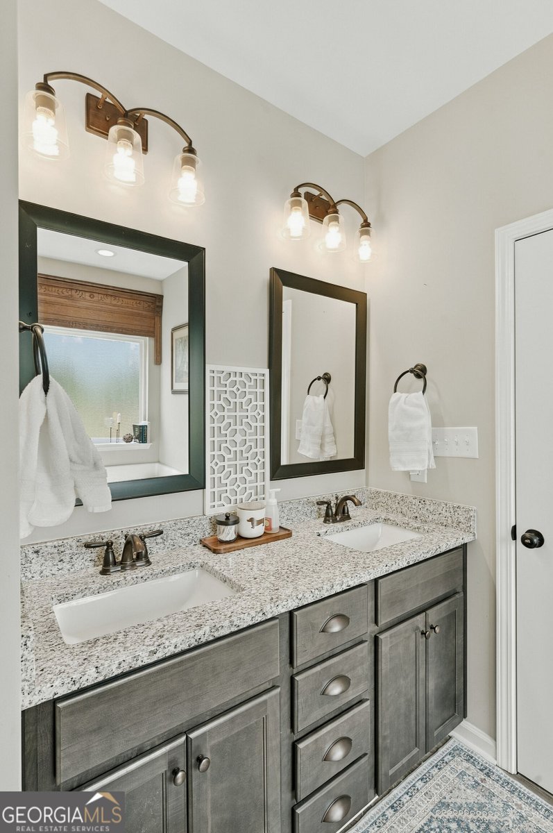 279 Davis Road gray - Photo 33