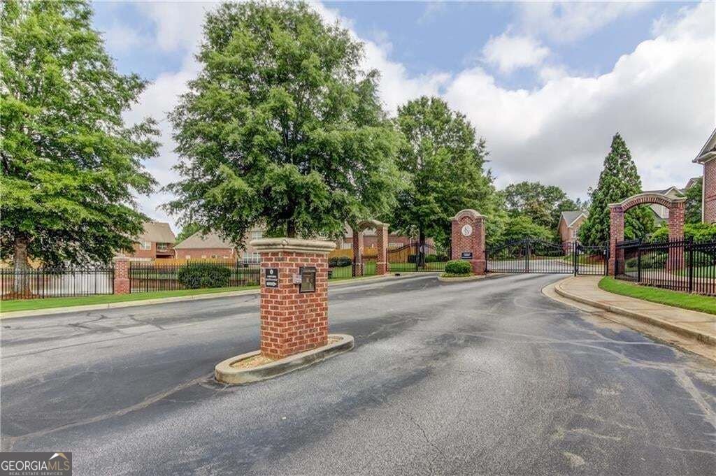 8006 Lexington Drive Roswell - Photo 20