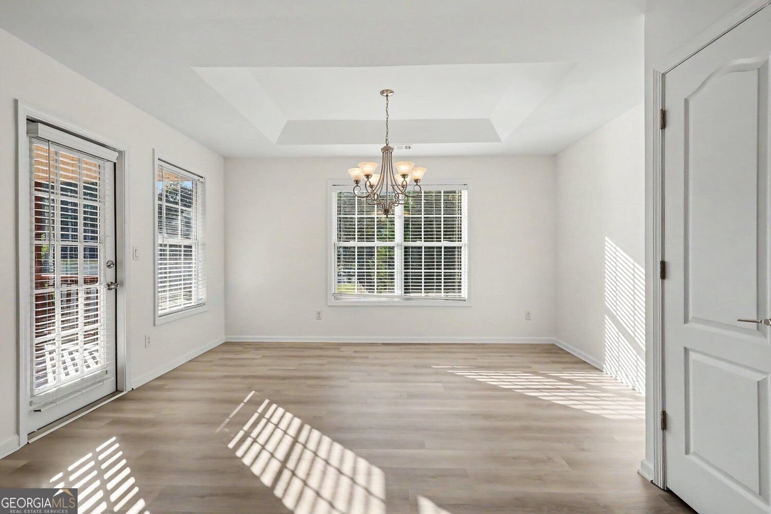 4915 Roxton Lane Douglasville - Photo 9