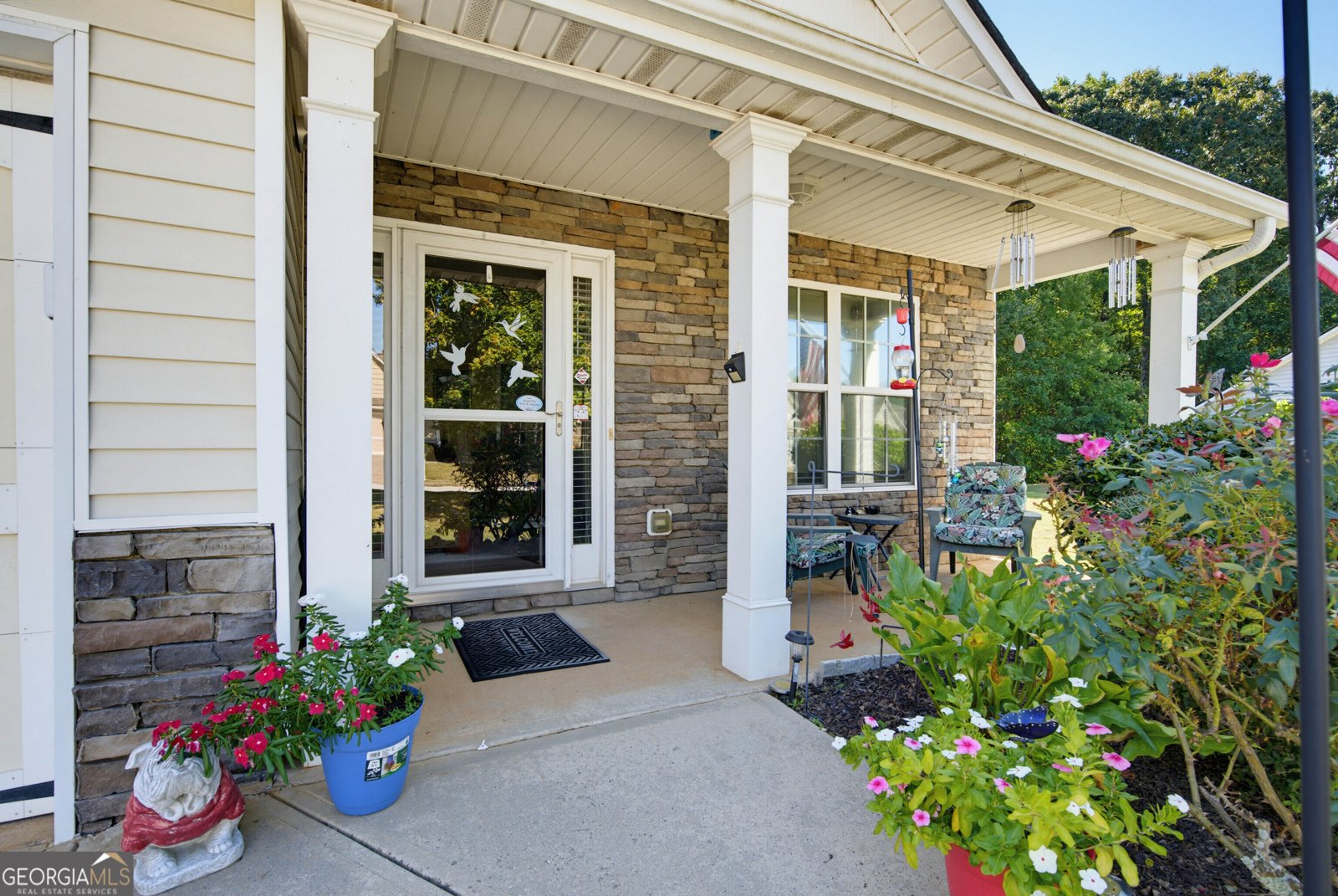 Photo 3