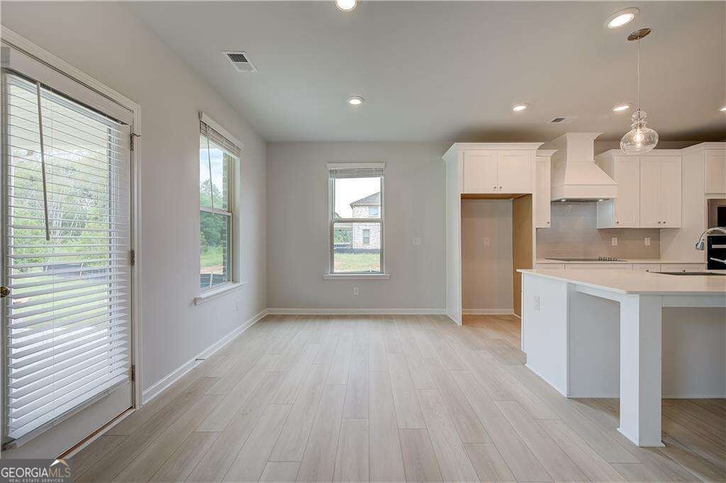 709 Dunlake Way Locust Grove - Photo 8