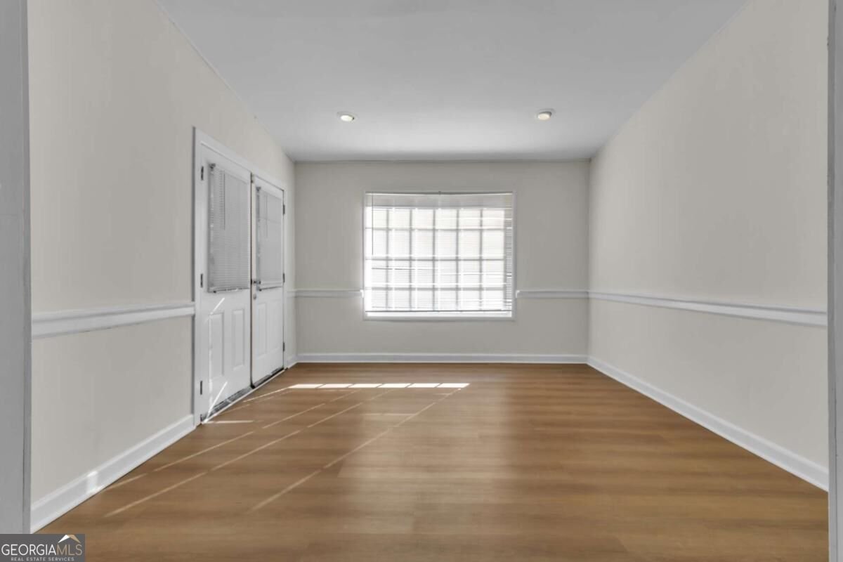 661 Bantry Lane Stone Mountain - Photo 9