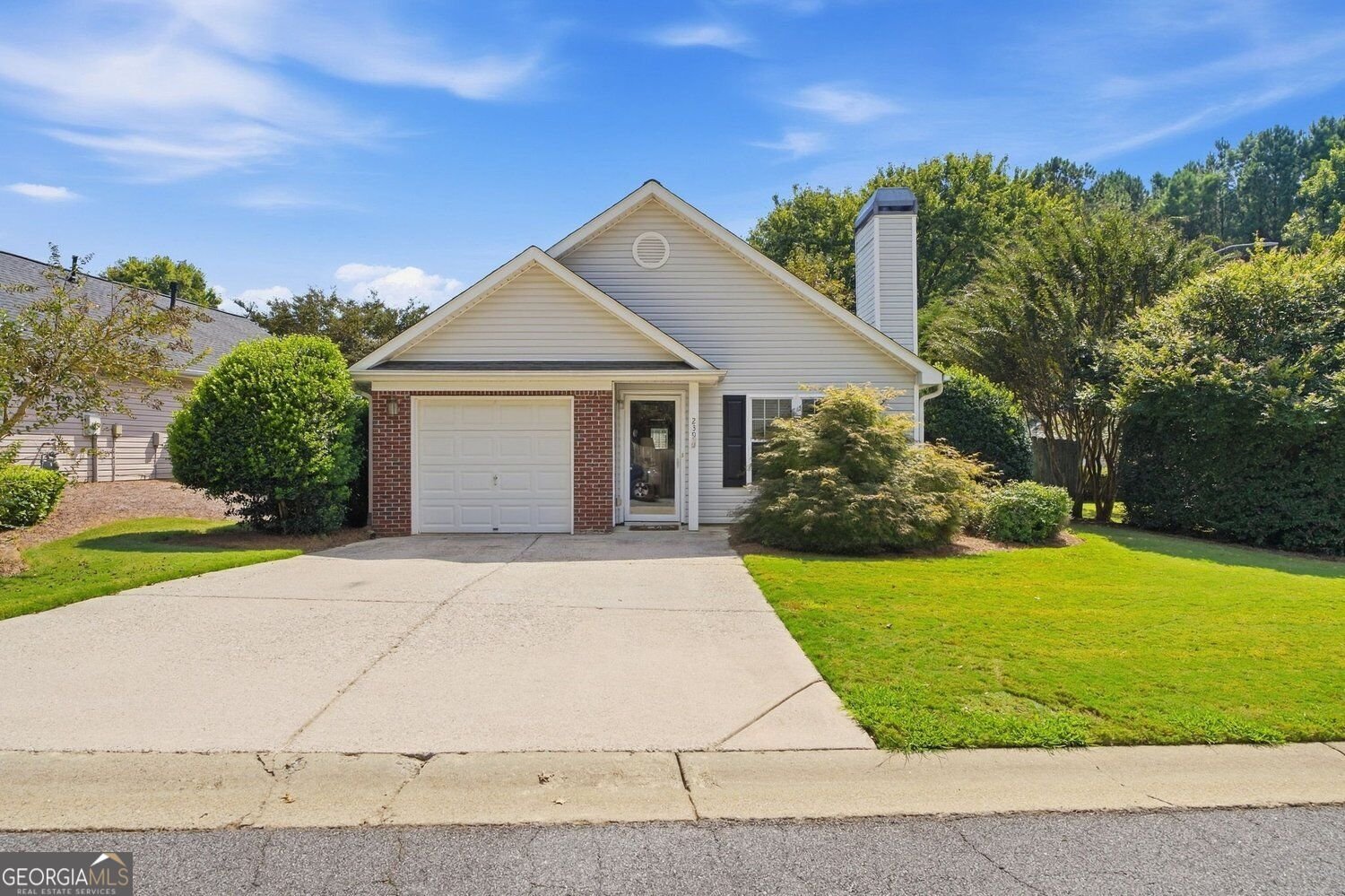 239 Park Place Woodstock - main photo