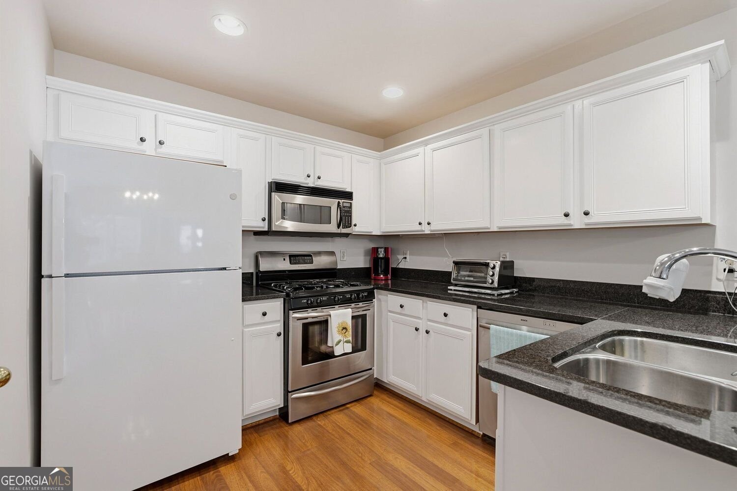 239 Park Place Woodstock - Photo 12