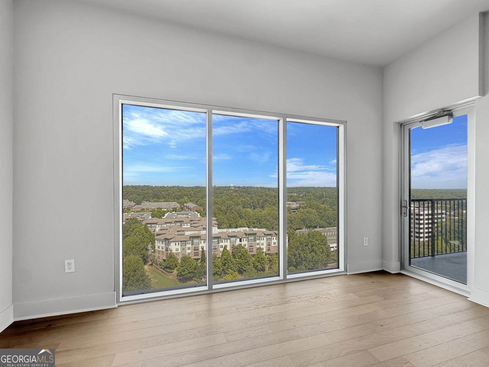 4561 Olde Perimeter Way Atlanta - Photo 13