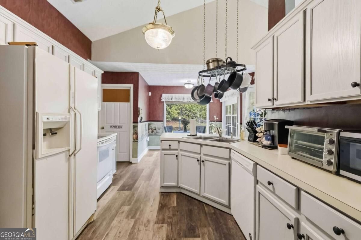1488 Riverbend Court Bethlehem - Photo 7