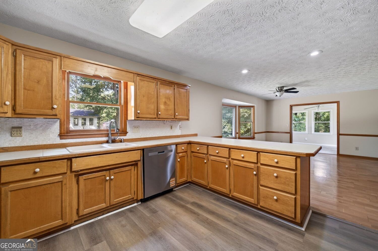 3102 Skyland Drive Snellville - Photo 9