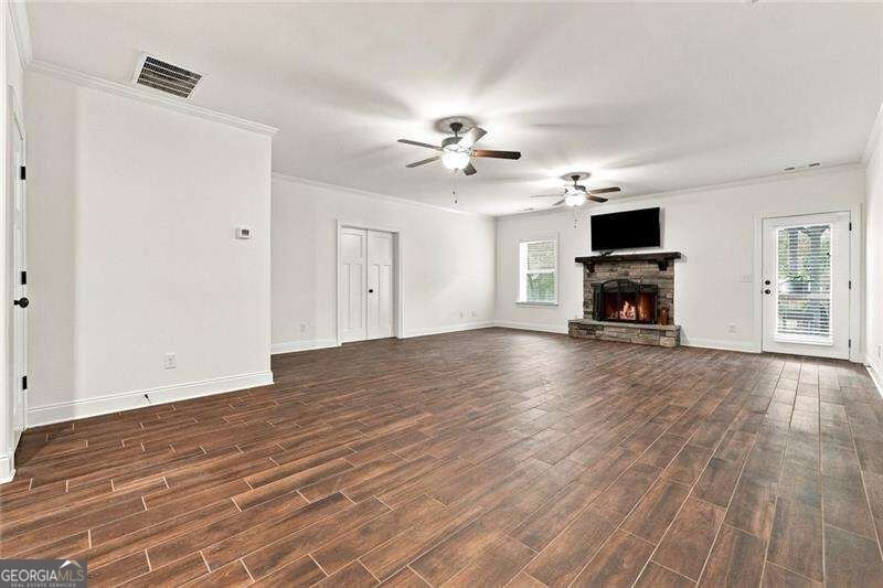 423 Spring Lake Hills White - Photo 27