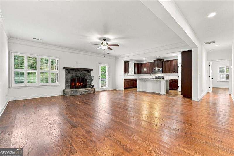 423 Spring Lake Hills White - Photo 6
