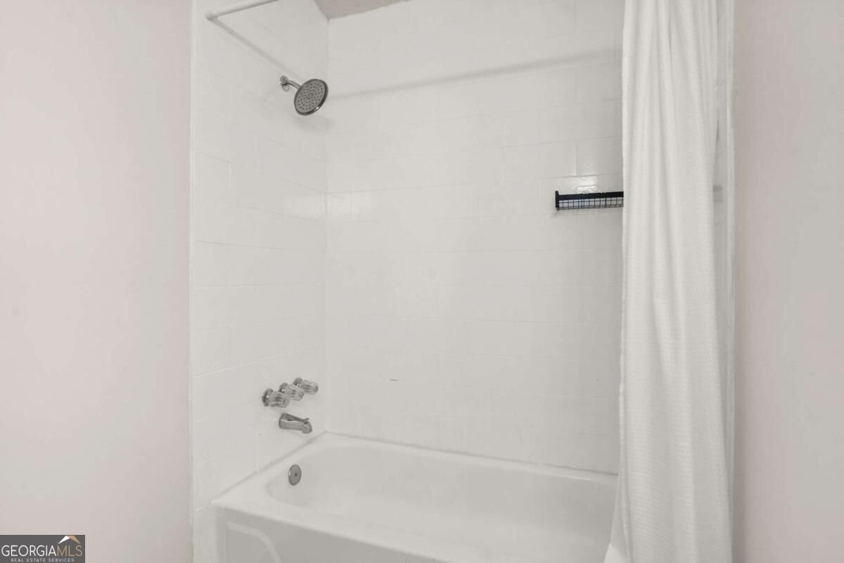 255 Paris Drive Lawrenceville - Photo 29