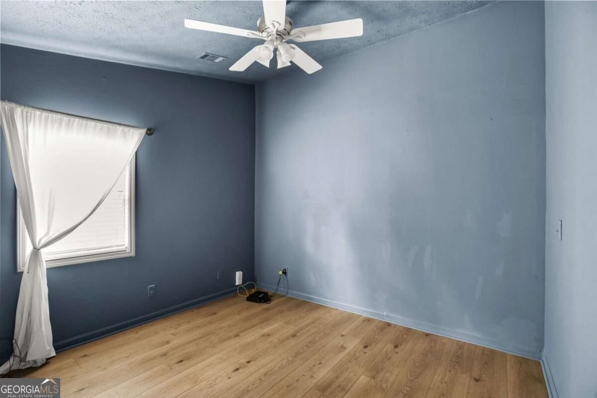 255 Paris Drive Lawrenceville - Photo 32