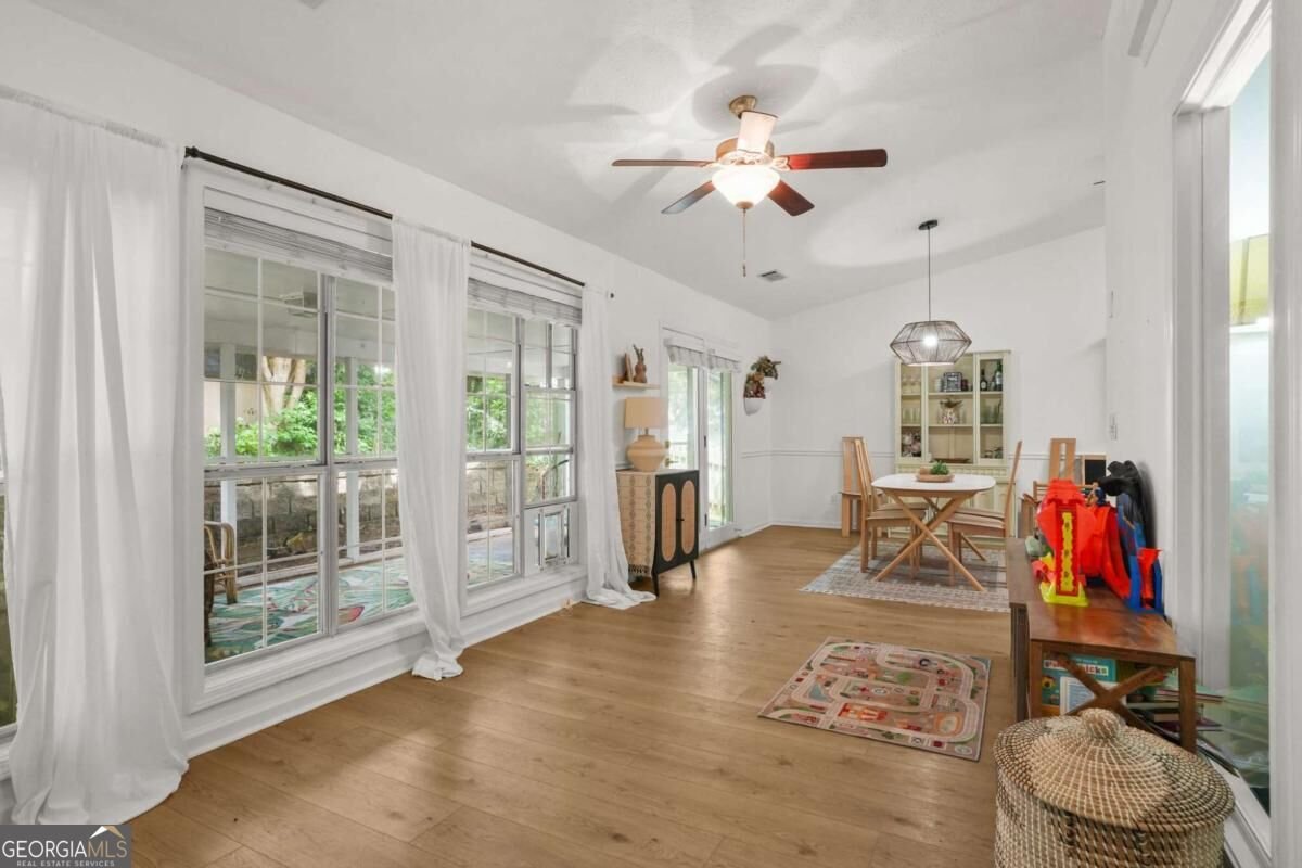 255 Paris Drive Lawrenceville - Photo 9