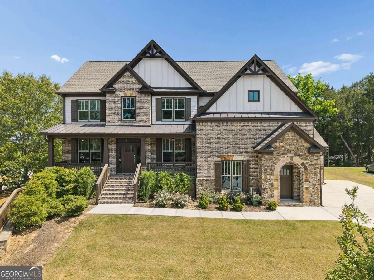 1008 Woodtrace Lane Auburn - main photo