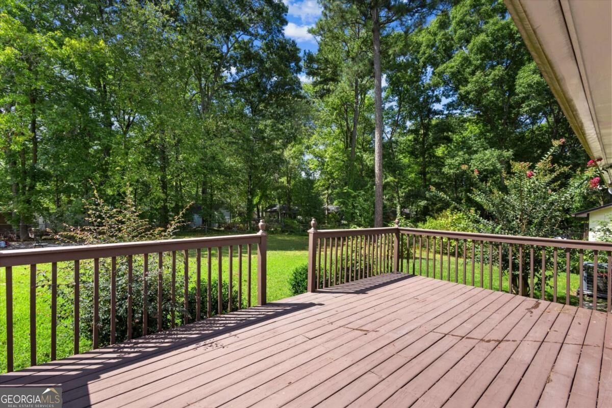 413 Hemlock Drive Lawrenceville - Photo 11