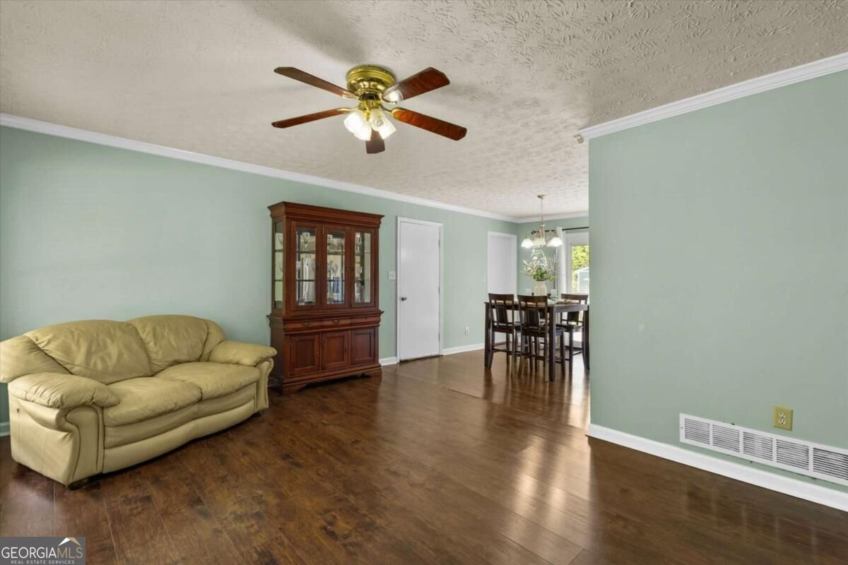 413 Hemlock Drive Lawrenceville - Photo 15